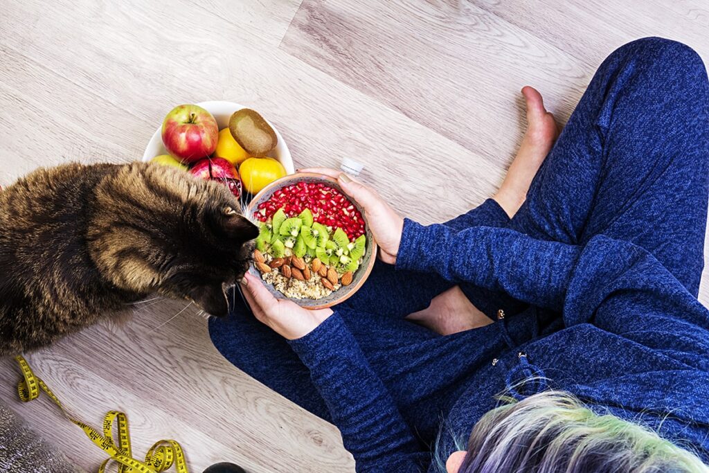 Quale dieta scegliere per il tuo pet?                       Un viaggio tra casalinga, commerciale, mista e BARF